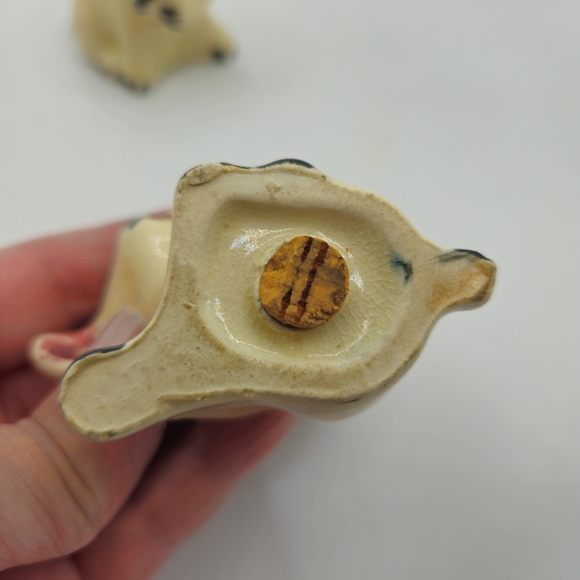 Vintage 1940s Kitschy Ceramic Black Offwhite Puppy Salt And Pepper Set - Picture 8 of 9